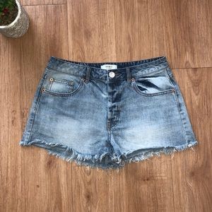 Medium Wash Cut-Off Denim Shorts